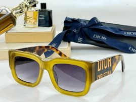 Picture of Dior Sunglasses _SKUfw56829224fw
